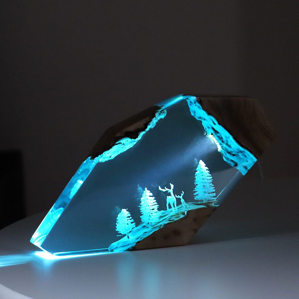 Forest Fairy Deer Desktop Art  - đánh giá và giá Resin Crafts